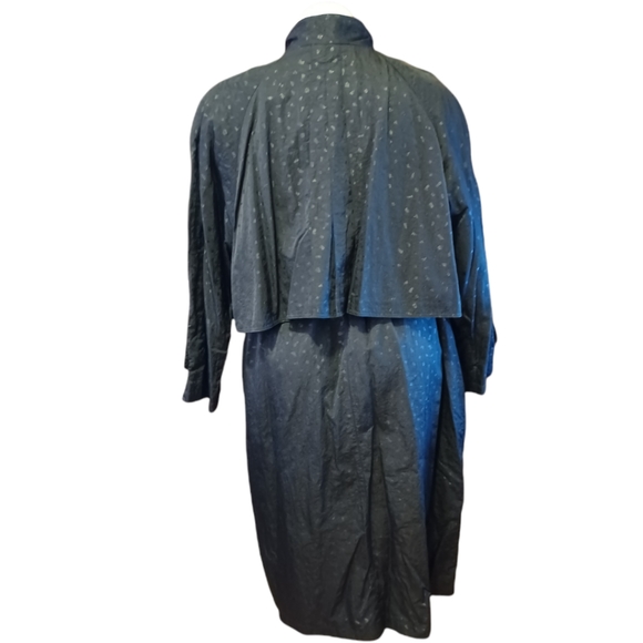 Bryant Park Vintage Nylon Maxi Trench Size 26W - Picture 3 of 8